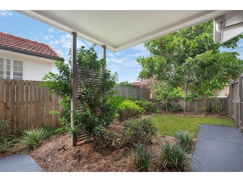 3/3 WATTLE AVENUE, Carina QLD 4152