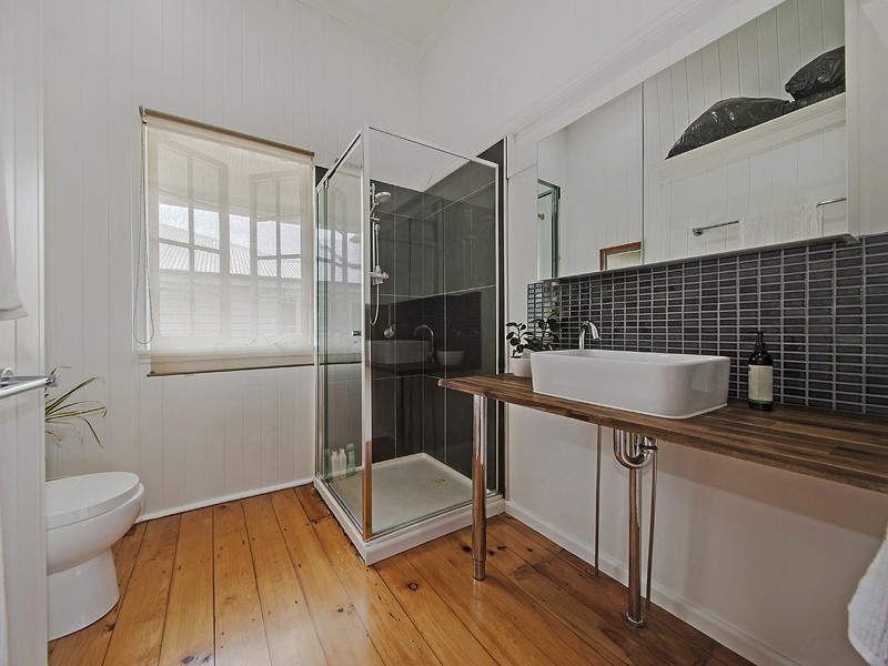 82 Stephen Street, Camp Hill QLD 4152