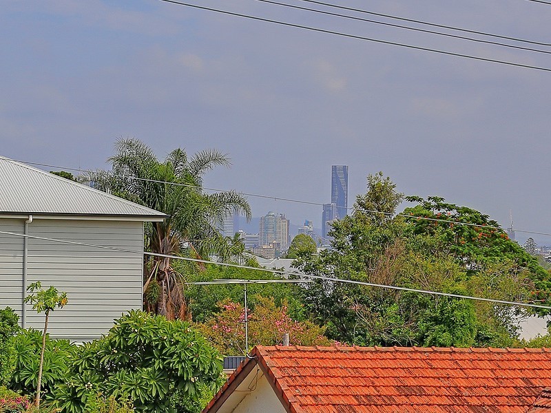 82 Stephen Street, Camp Hill QLD 4152