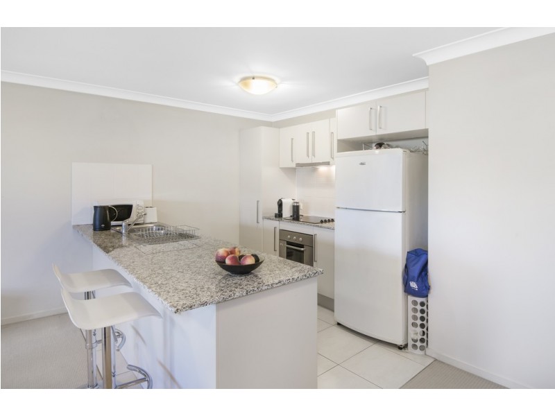 17/51 Daniells Street, Carina QLD 4152