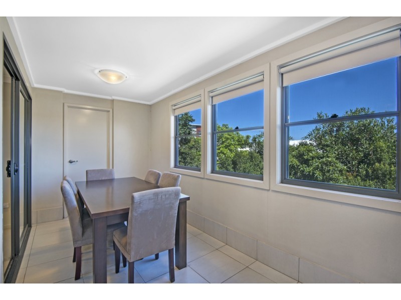 17/51 Daniells Street, Carina QLD 4152