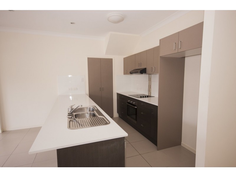 1/22 Booligal Street, Carina QLD 4152