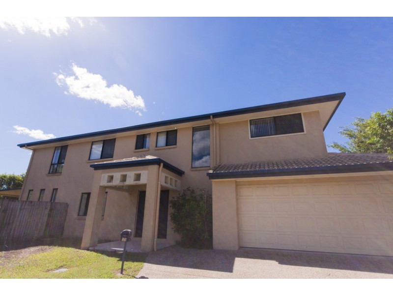 19 Araluen Place, Carindale QLD 4152