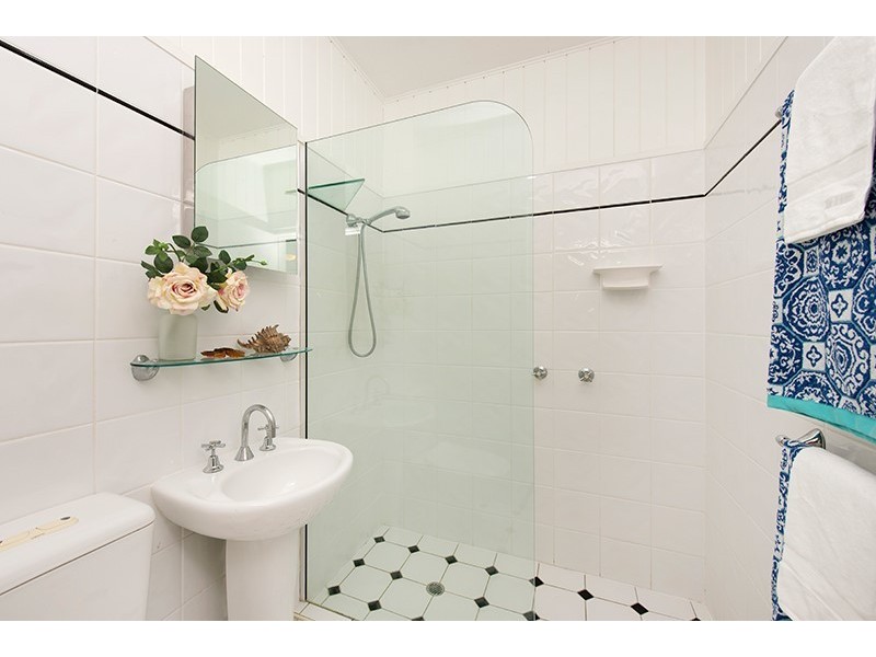 80 ABBOTSLEIGH STREET, Holland Park QLD 4121