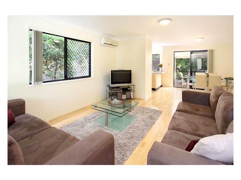 5/27 Oatland Crescent, Holland Park West QLD 4121