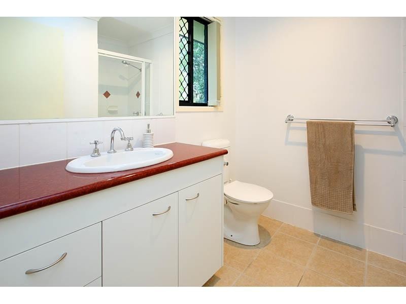 5/27 Oatland Crescent, Holland Park West QLD 4121