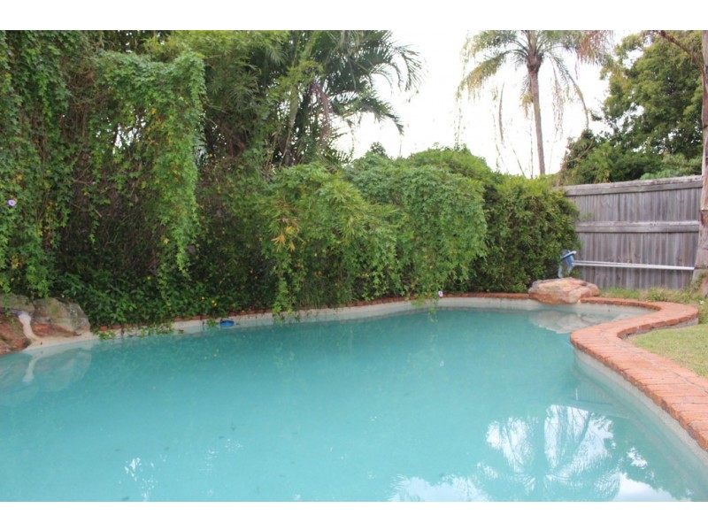 136 Norman Avenue, Norman Park QLD 4170