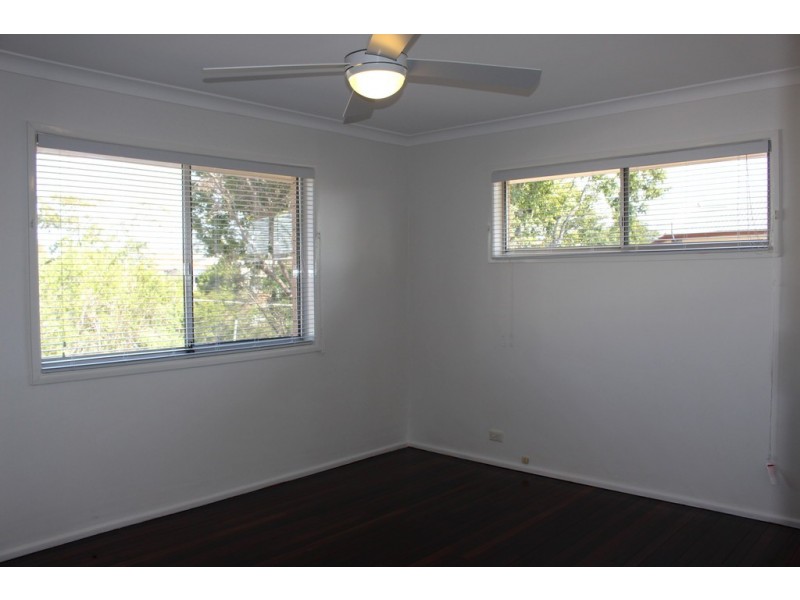 37 Gladstone Street, Coorparoo QLD 4151