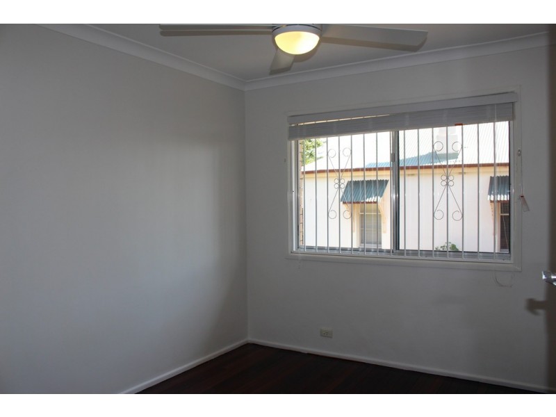 37 Gladstone Street, Coorparoo QLD 4151