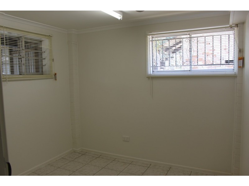 37 Gladstone Street, Coorparoo QLD 4151