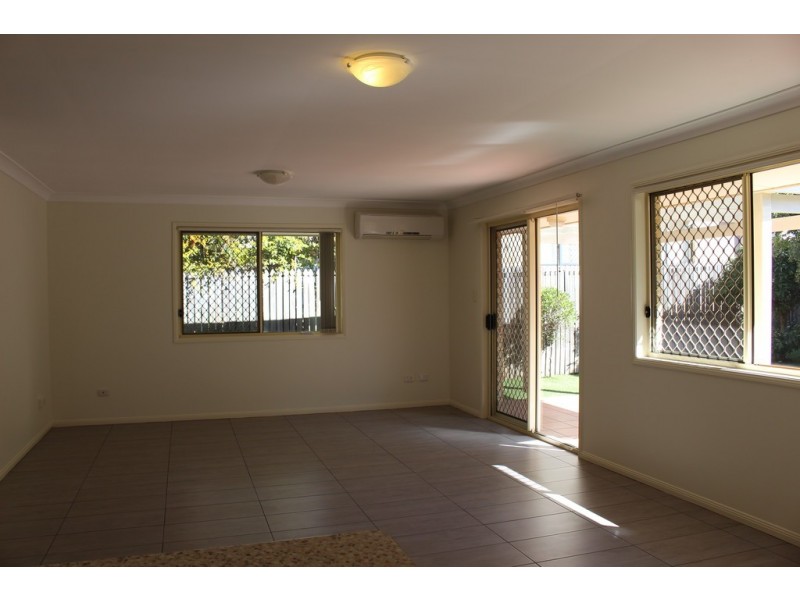 2/89 Cambridge Street, Carina Heights QLD 4152