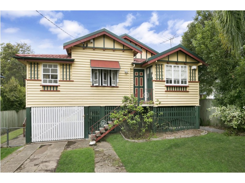 401 BENNETTS ROAD, Norman Park QLD 4170