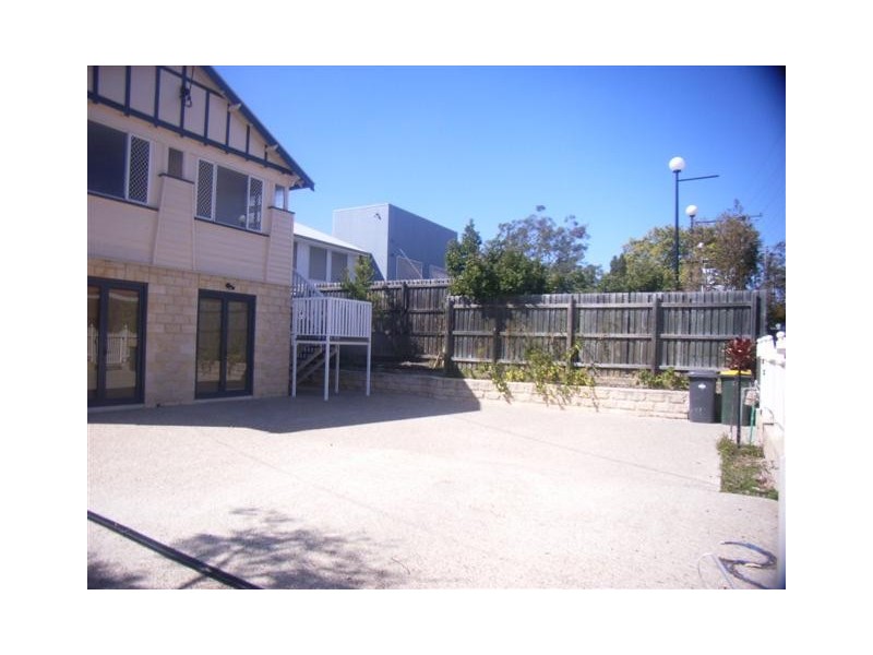 Coorparoo QLD 4151
