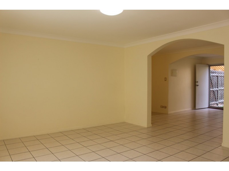1/12 East Street, Camp Hill QLD 4152
