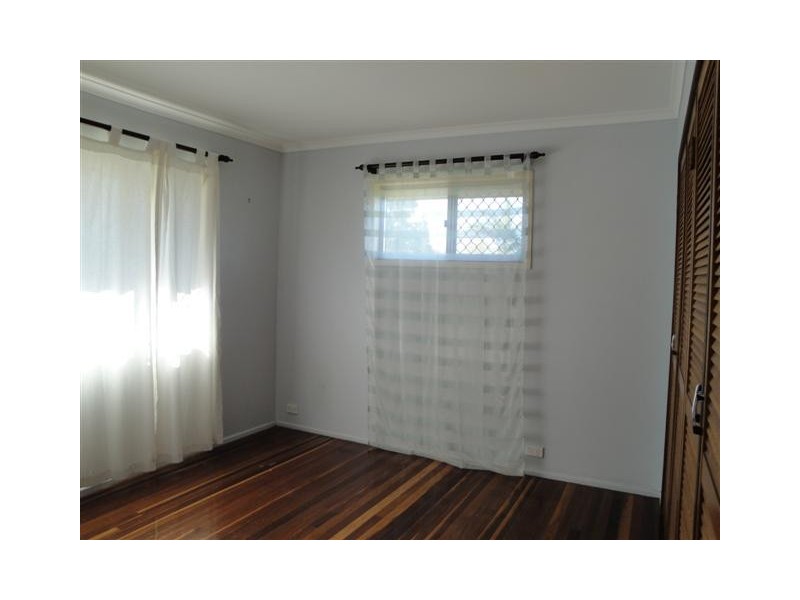 27 Brownleaf Street, Mansfield QLD 4122