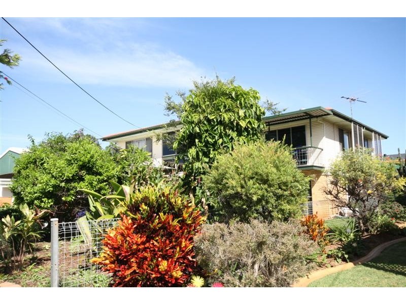 2-20 Bonniebrae Street, Wynnum West QLD 4178