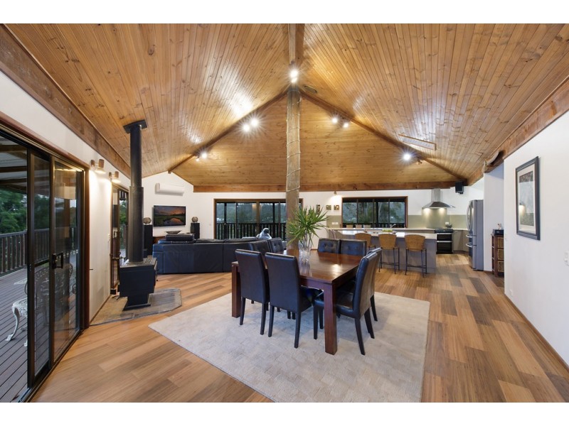 47 JASMINE CRESCENT, Shailer Park QLD 4128