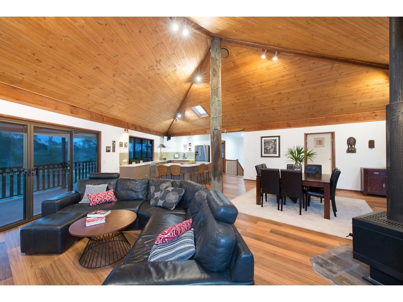 47 JASMINE CRESCENT, Shailer Park QLD 4128
