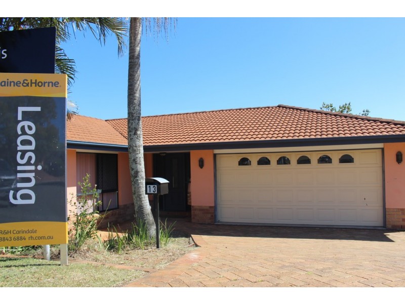 13 Crown Place, Carindale QLD 4152