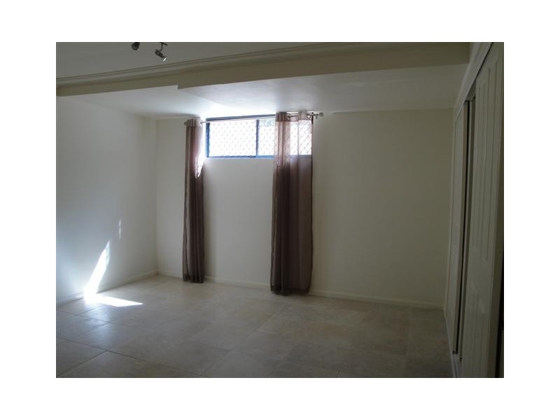 Coorparoo QLD 4151