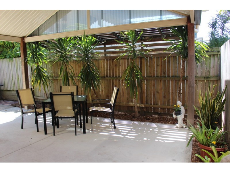 2/109 Cambridge Street, Carina Heights QLD 4152