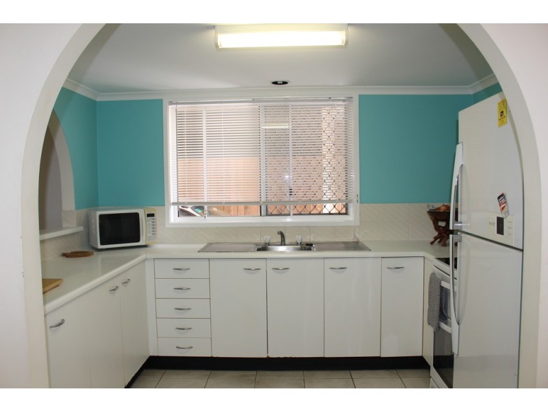 2/109 Cambridge Street, Carina Heights QLD 4152