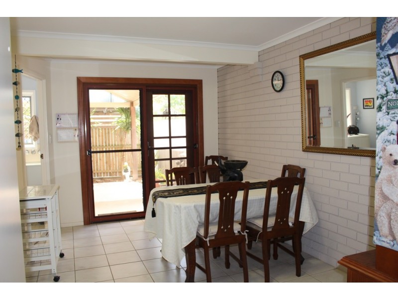 2/109 Cambridge Street, Carina Heights QLD 4152