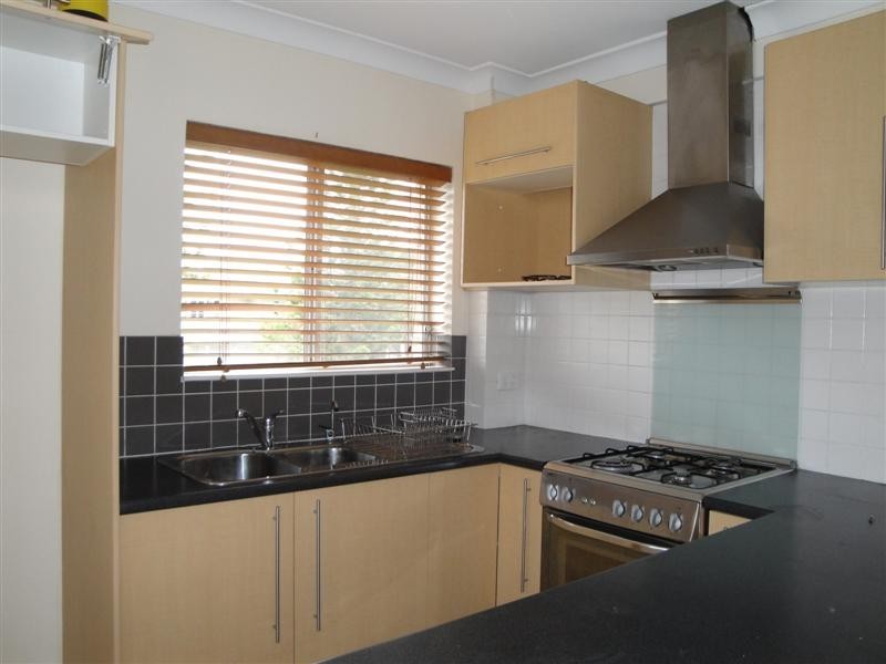 4-9 Pembroke Street, Carina QLD 4152