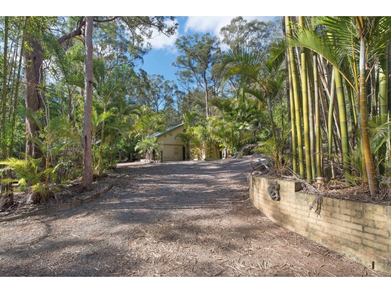320 Avalon Road, Sheldon QLD 4157