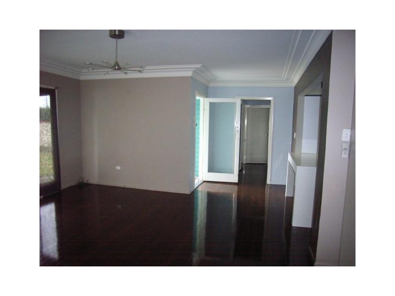 708 Old Cleveland Rd, Camp Hill QLD 4152