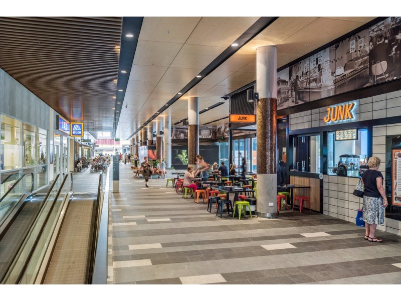 30508 / 300 Old Cleveland Road, Coorparoo QLD 4151