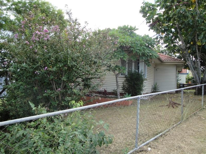 691 Old Cleveland Rd, Camp Hill QLD 4152