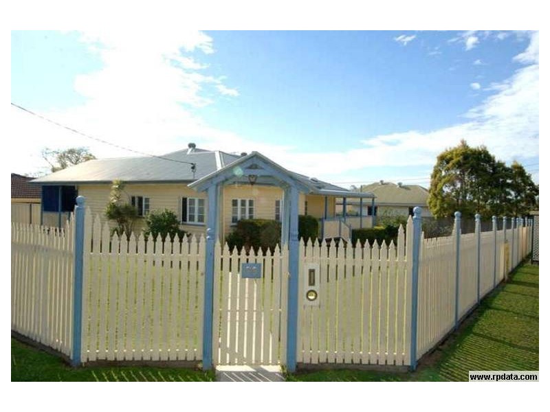 99 Gallipoli, Carina QLD 4152