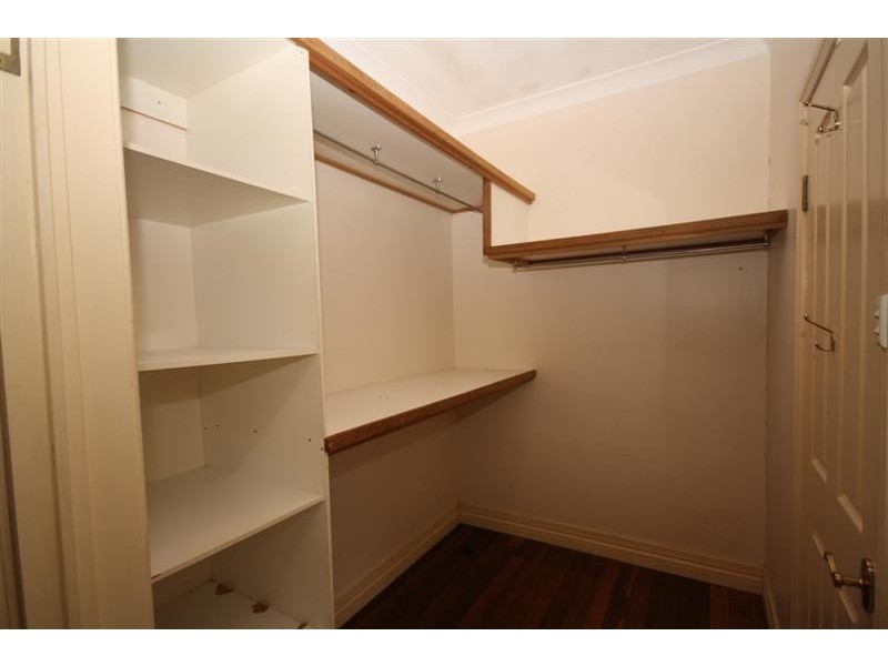 99 Gallipoli, Carina QLD 4152