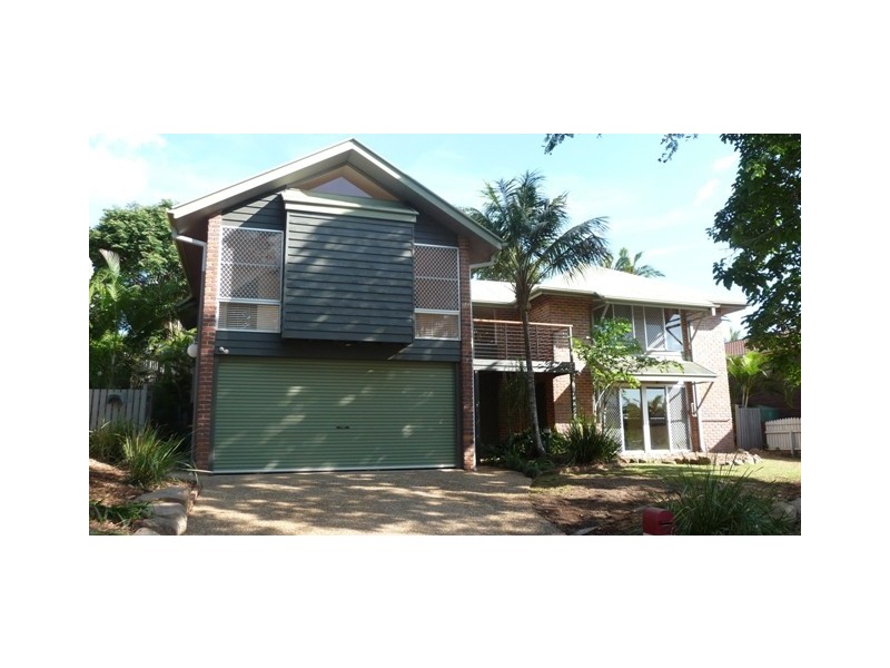 11 GonChee Court, Carindale QLD 4152