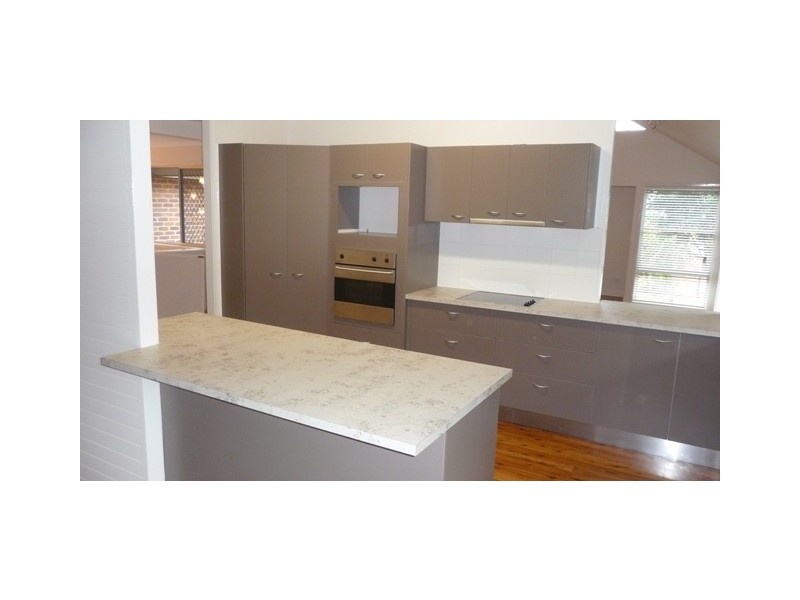 11 GonChee Court, Carindale QLD 4152