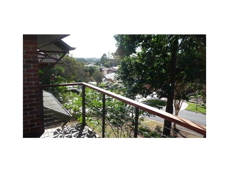 11 GonChee Court, Carindale QLD 4152