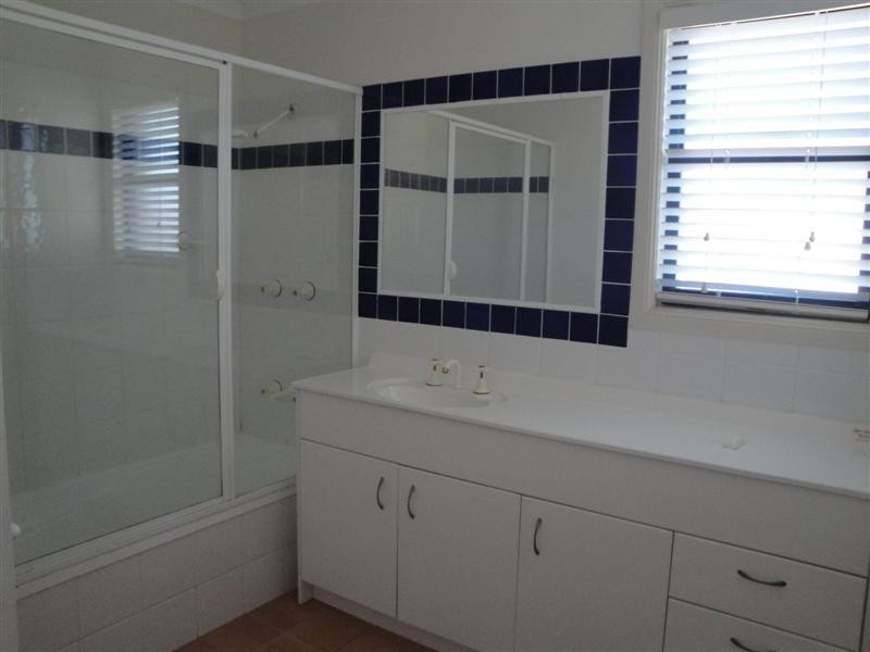 Carina Heights QLD 4152