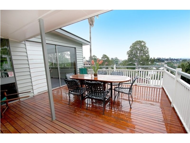 Greenslopes QLD 4120