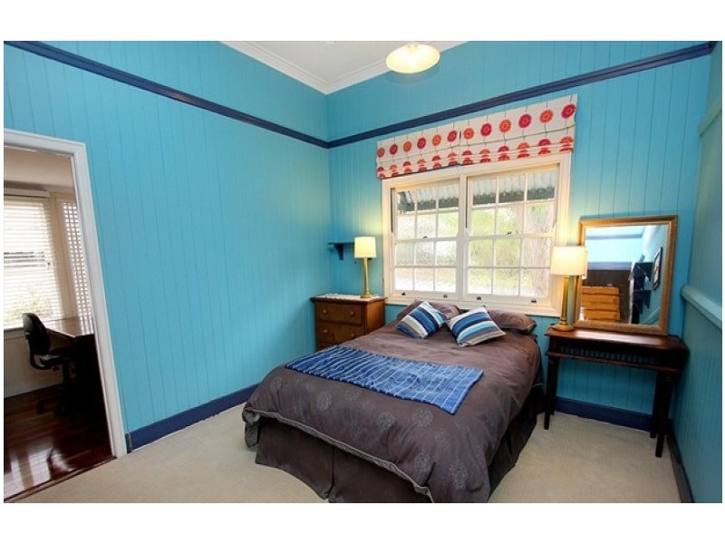 Greenslopes QLD 4120