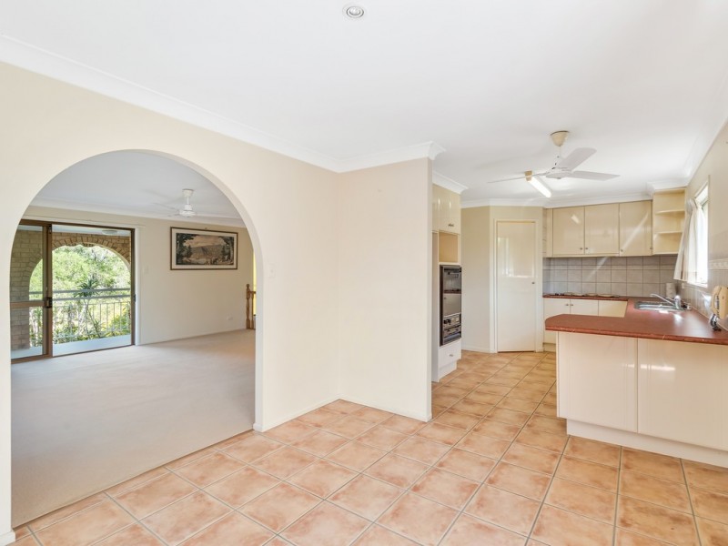 36 Kidwelly St, Carindale QLD 4152