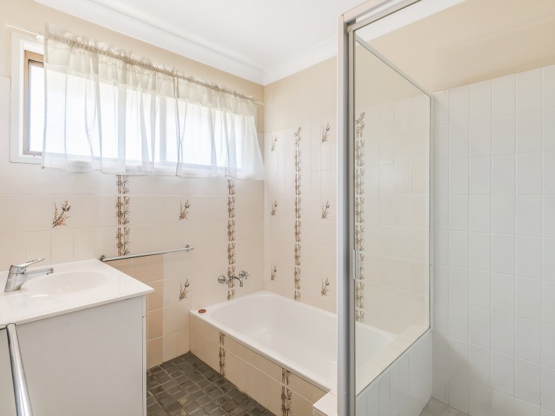 36 Kidwelly St, Carindale QLD 4152