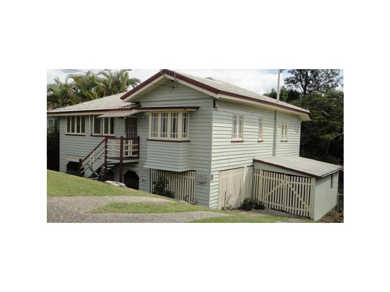 19 Trundle Street, Coorparoo QLD 4151