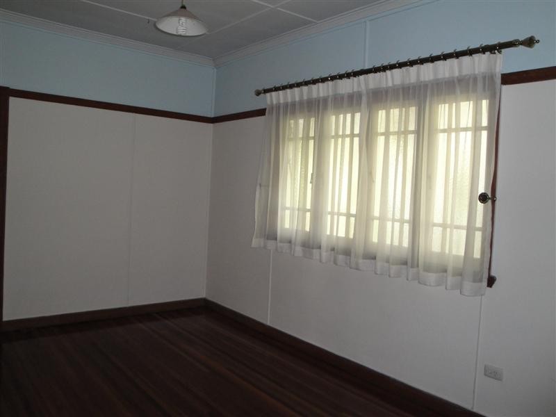 19 Trundle Street, Coorparoo QLD 4151