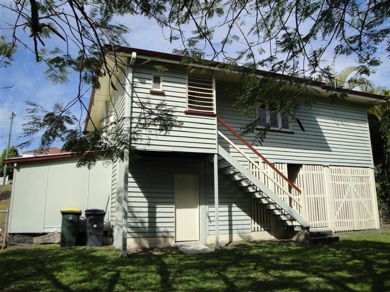 19 Trundle Street, Coorparoo QLD 4151