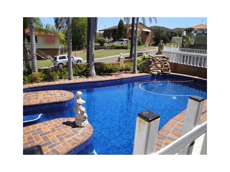 Carina QLD 4152
