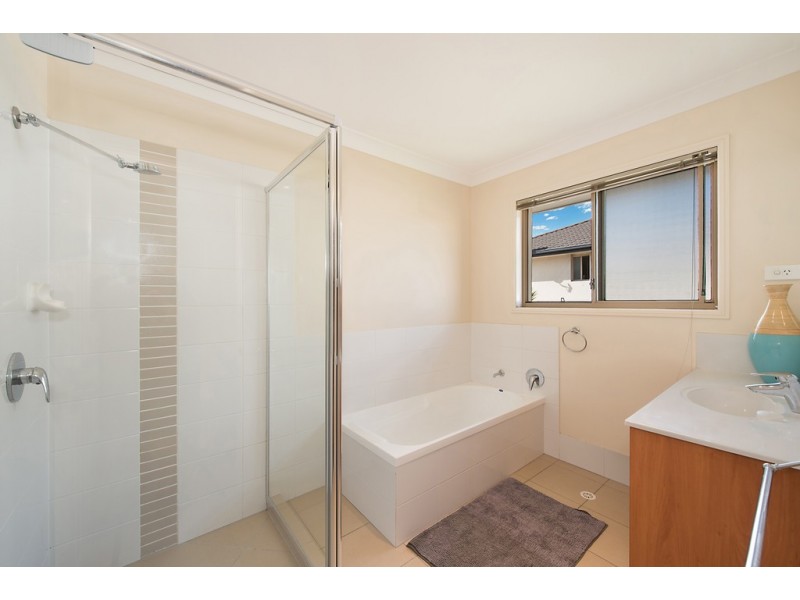 49 / 50 Johnston Street, Carina QLD 4152