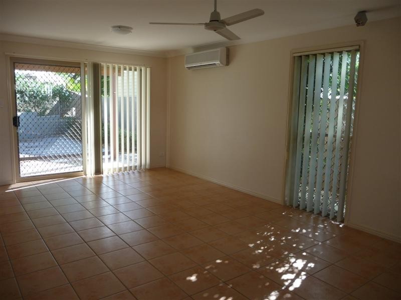 Holland Park QLD 4121