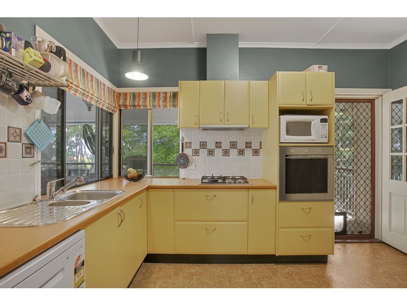 108 Florence Street, Carina QLD 4152