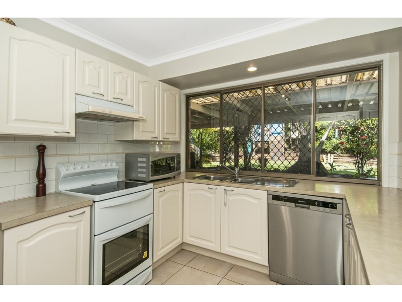 3 ST HELENA COURT, Cleveland QLD 4163